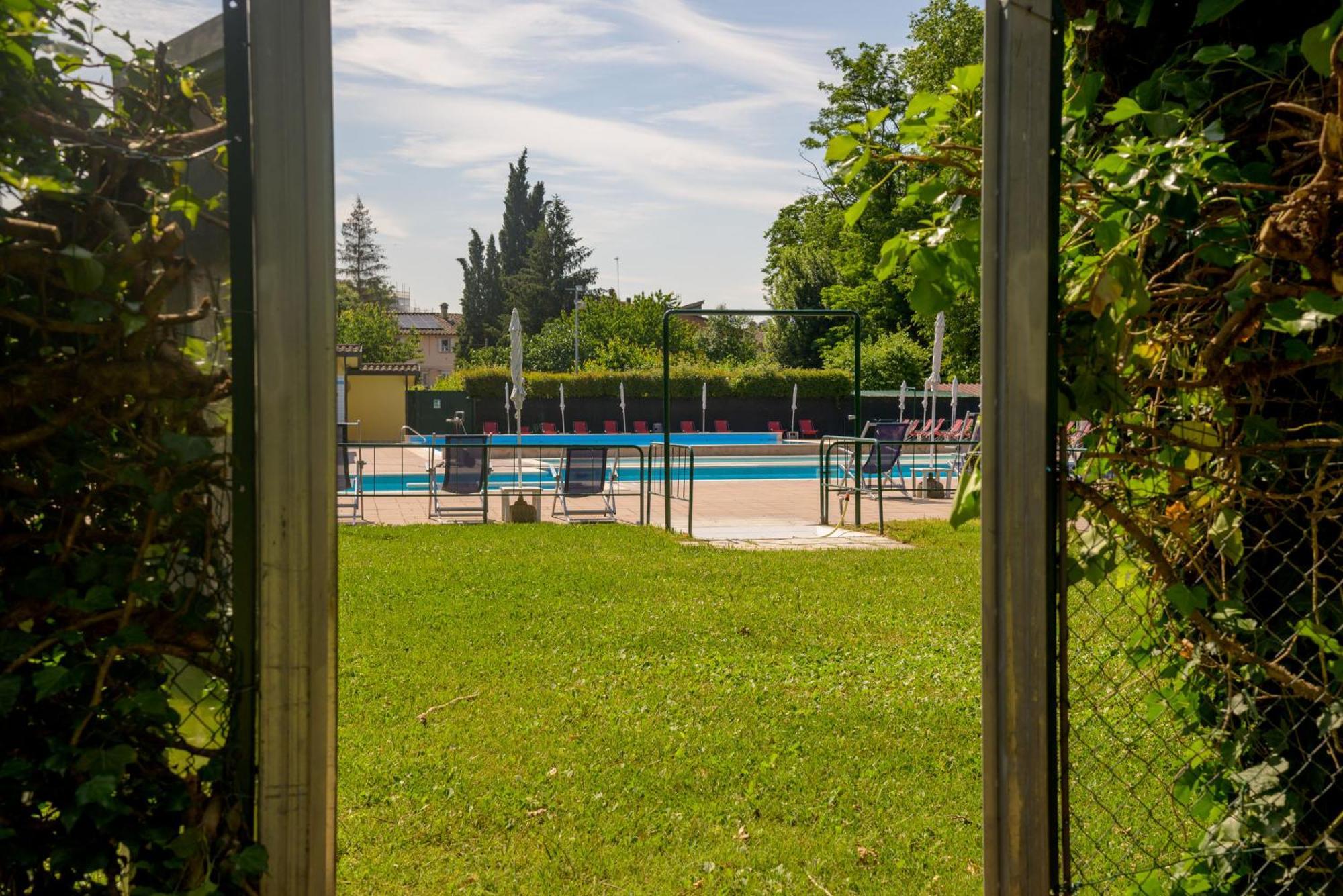 La Dimora Dell'Artista Hotel Perugia Bagian luar foto