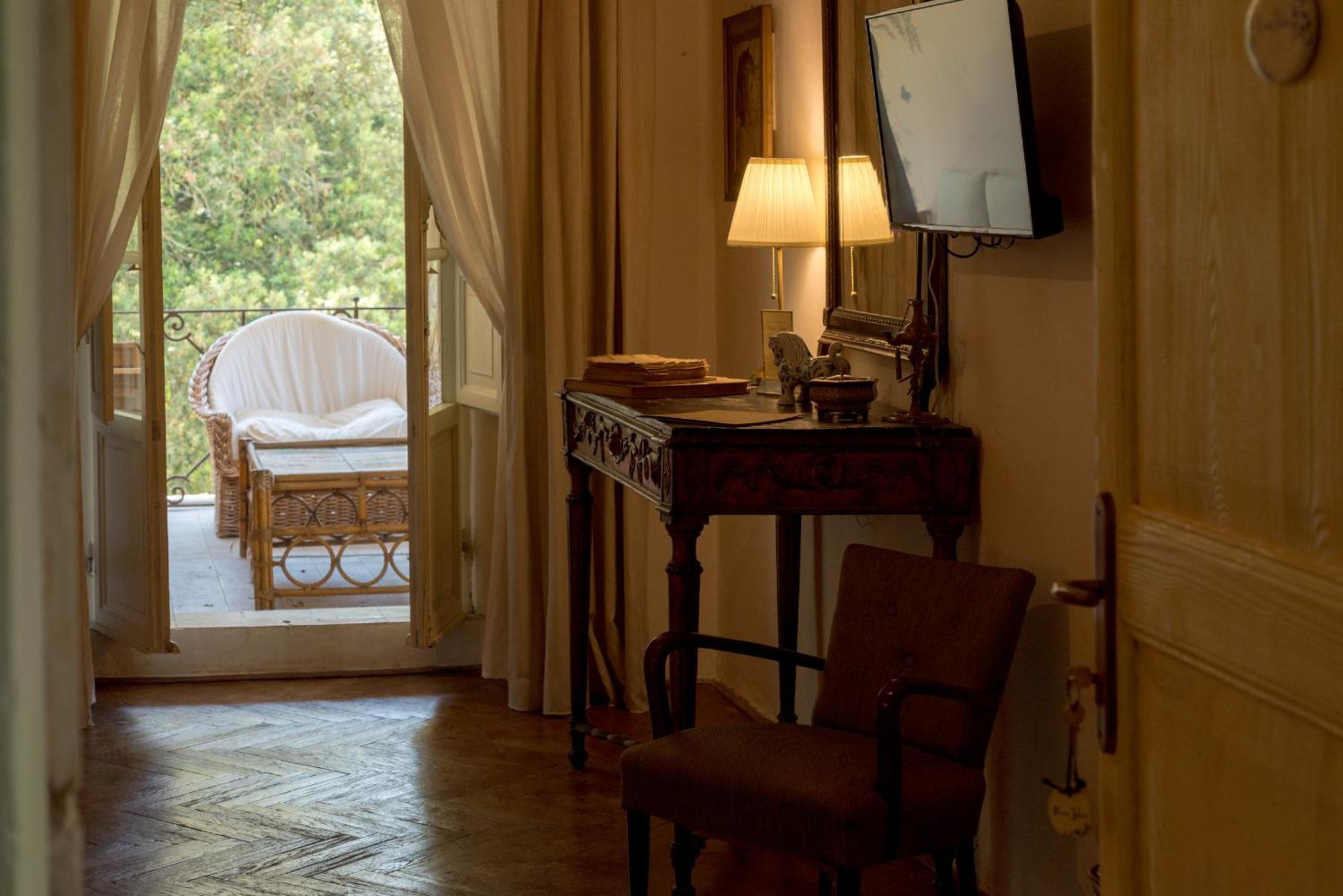 La Dimora Dell'Artista Hotel Perugia Bagian luar foto