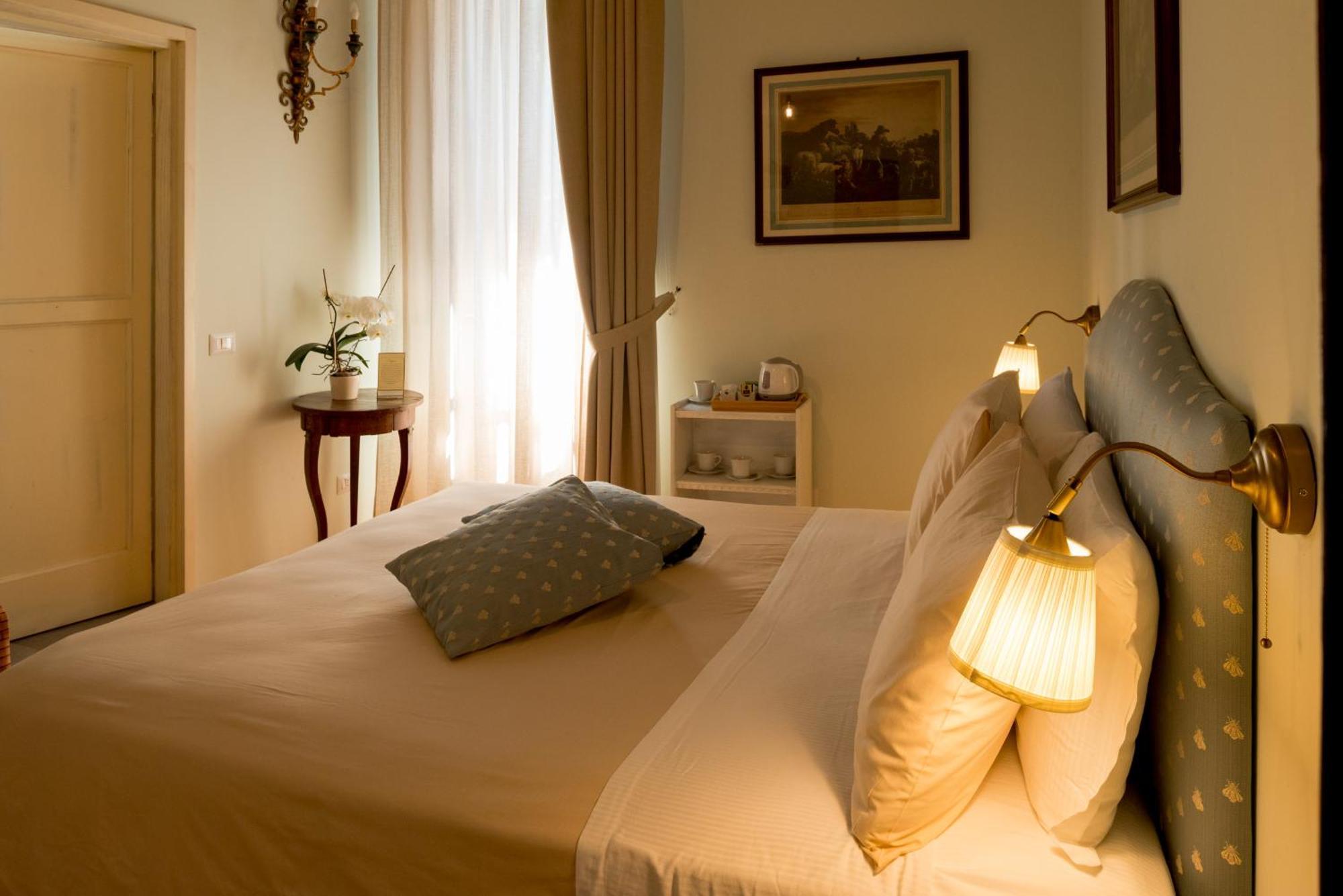 La Dimora Dell'Artista Hotel Perugia Bagian luar foto