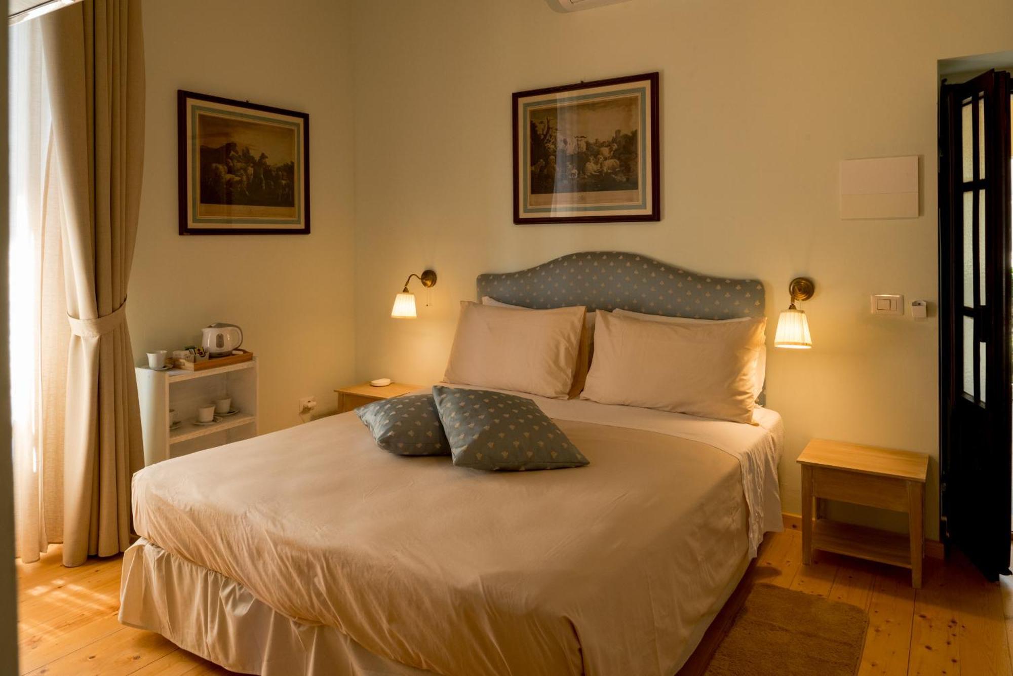 La Dimora Dell'Artista Hotel Perugia Bagian luar foto