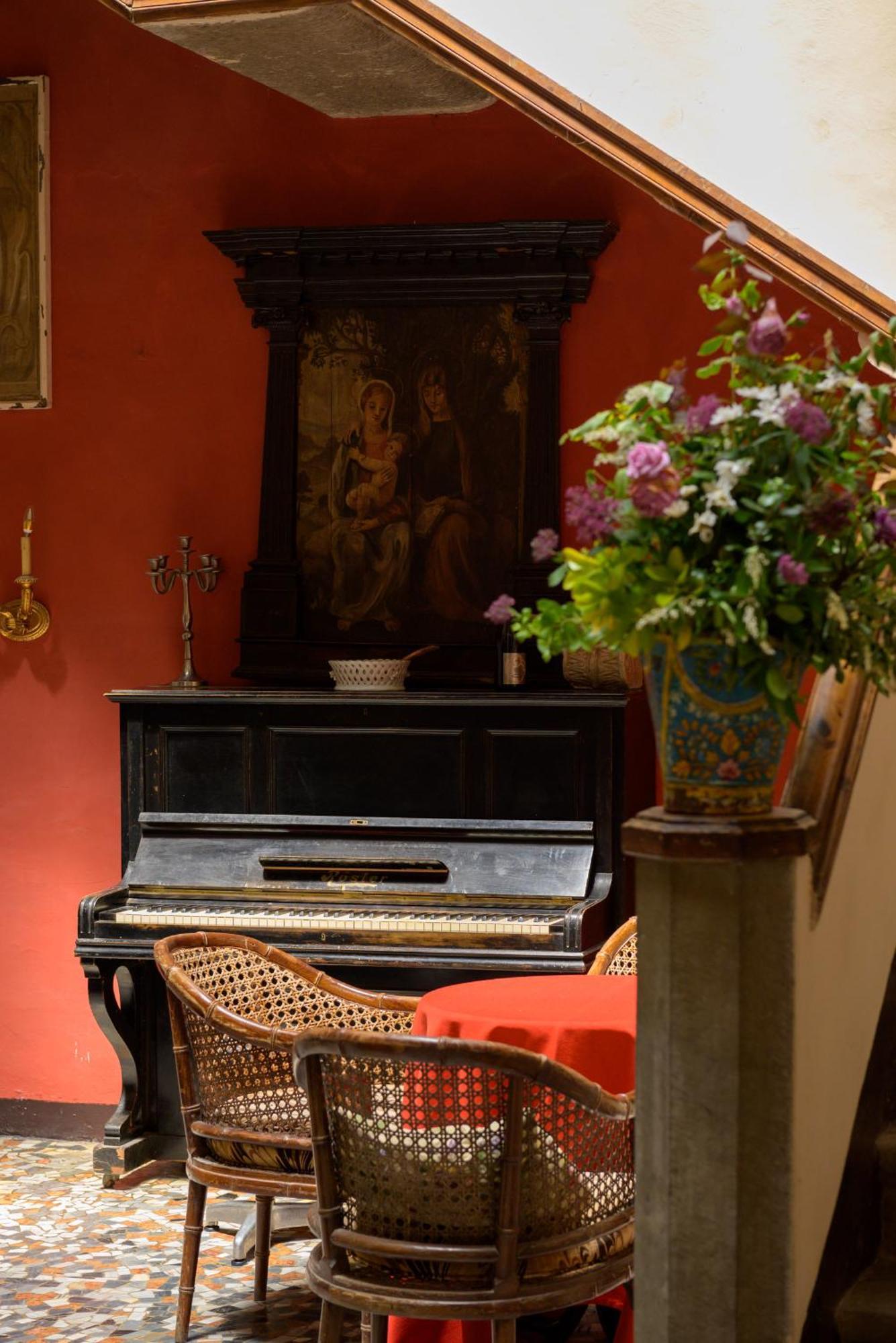 La Dimora Dell'Artista Hotel Perugia Bagian luar foto