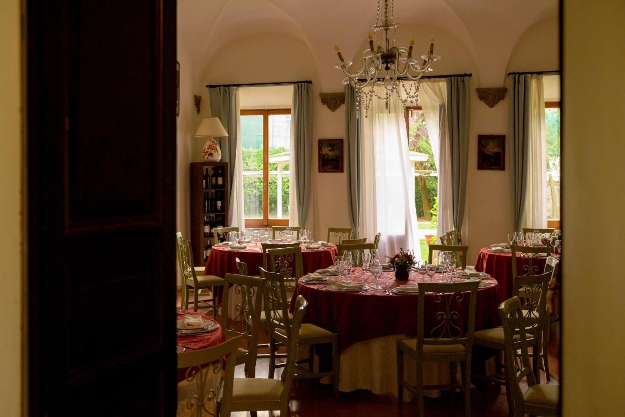 La Dimora Dell'Artista Hotel Perugia Bagian luar foto