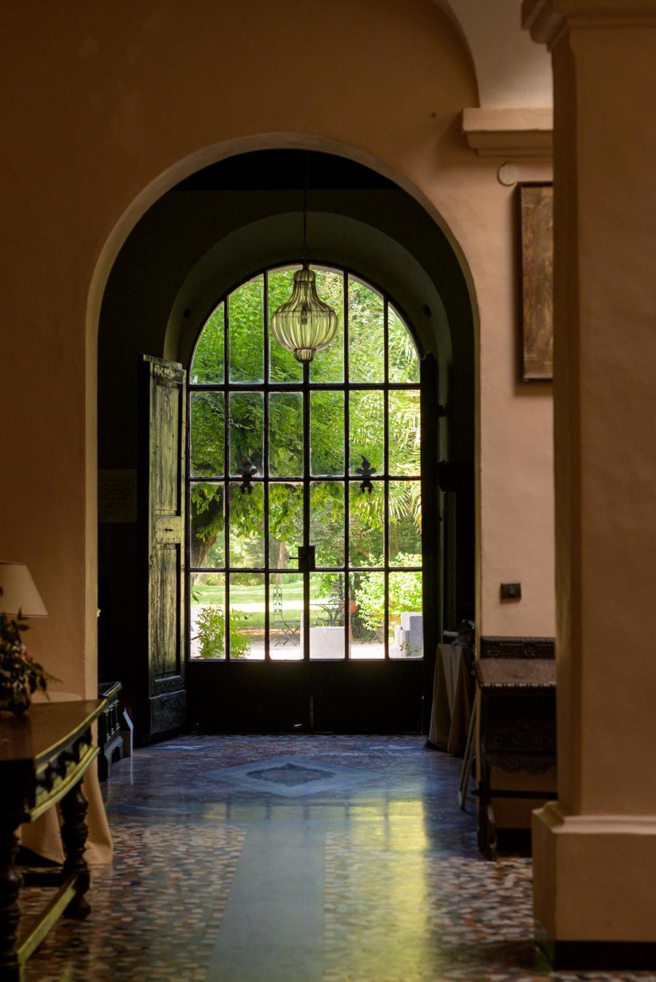 La Dimora Dell'Artista Hotel Perugia Bagian luar foto